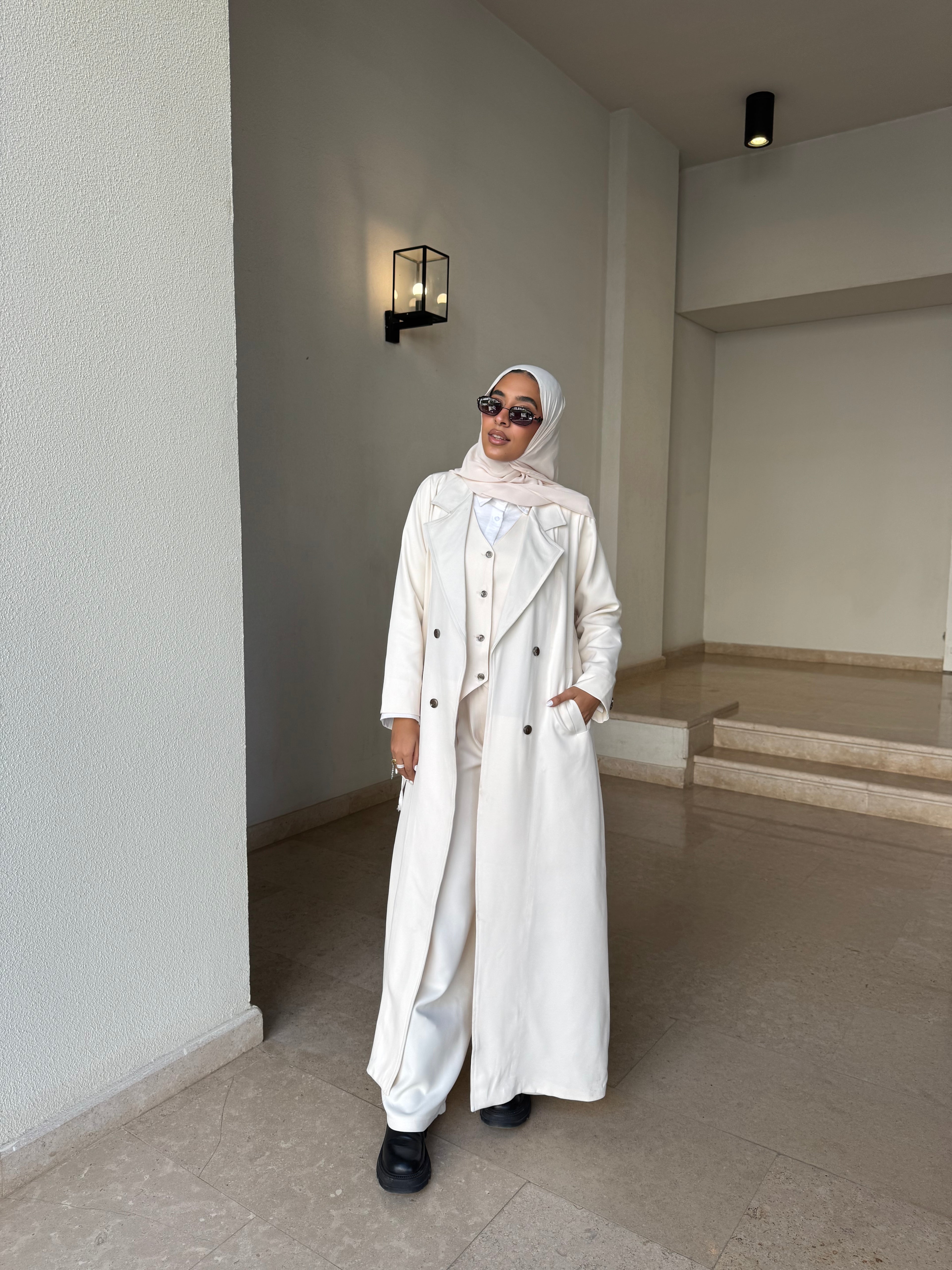 Offwhite Formal Suit