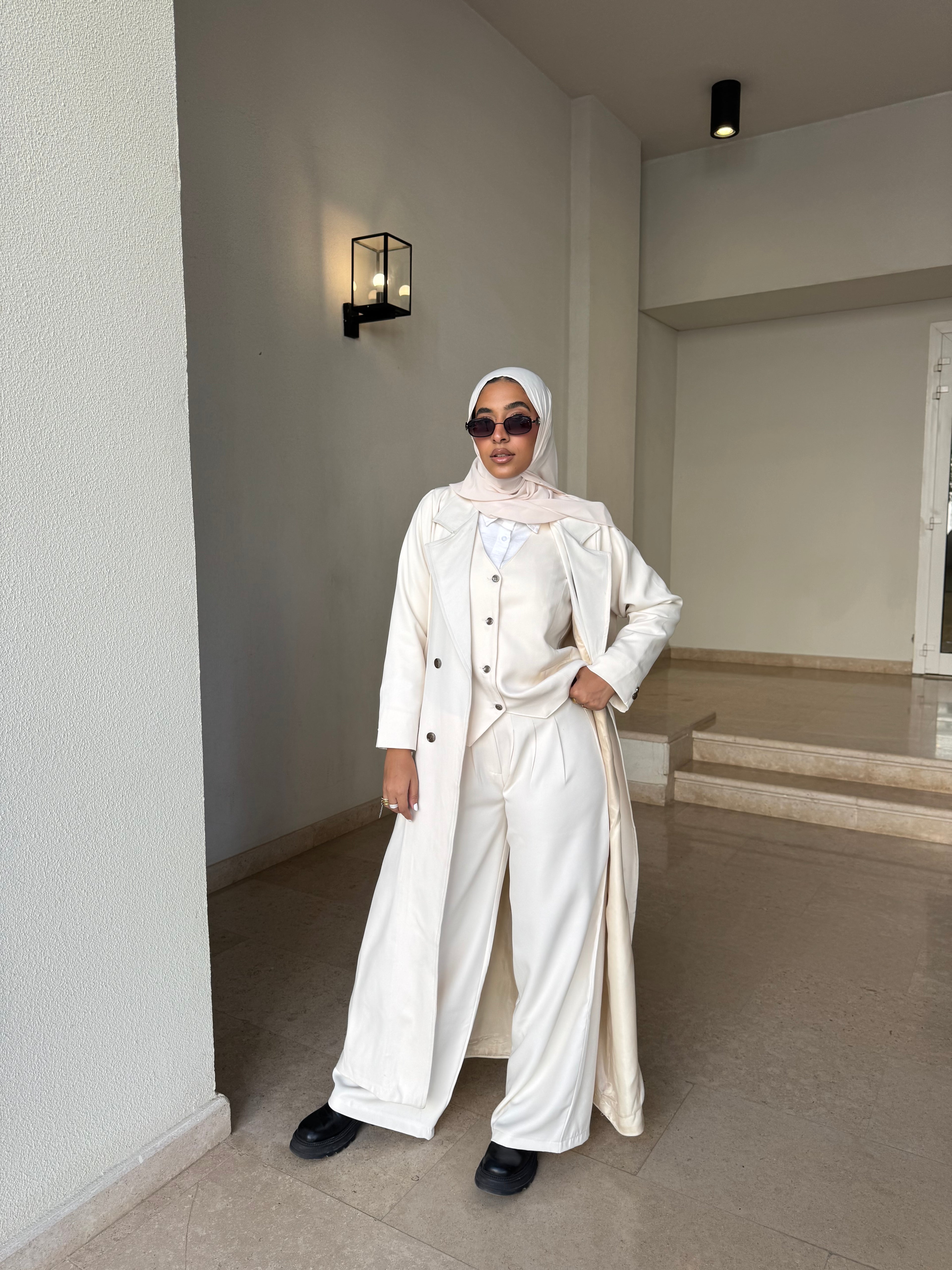 Offwhite Formal Suit